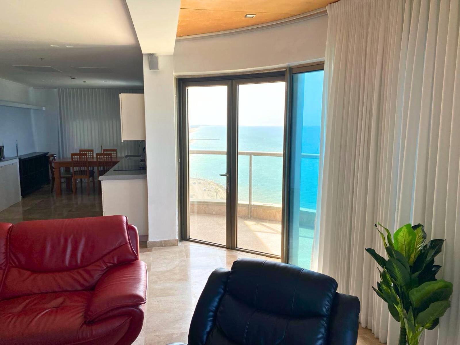 Almog Haifa Israel Apartments מגדלי חוף הכרמל Exterior foto